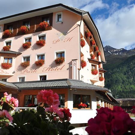 Park Hotel Санта-Катерина-ди-Вальфурва Экстерьер фото