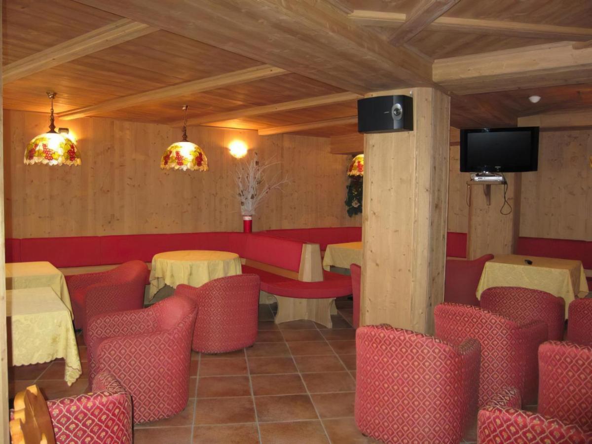 Park Hotel Санта-Катерина-ди-Вальфурва Экстерьер фото