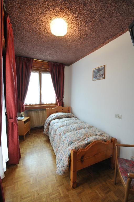 Park Hotel Санта-Катерина-ди-Вальфурва Экстерьер фото